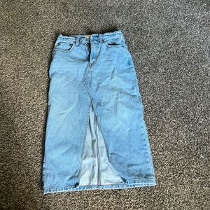 Abercrombie high rise midi skirt size 2!